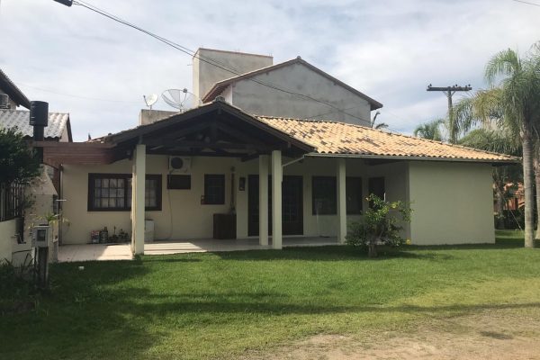Casa Cond. Maranata III – Dois Quartos